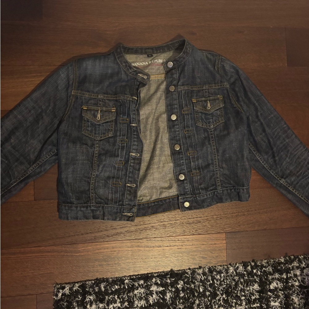 banana republic jean jacket 
size xl